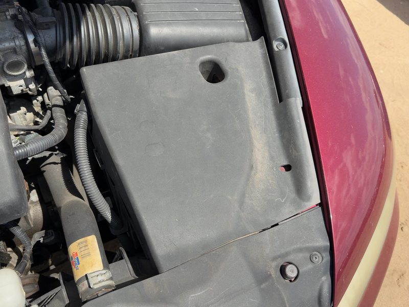 2004-2006 Acura Tl Engine Cover