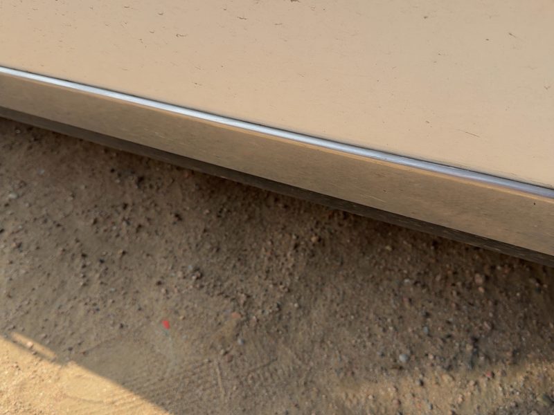 1986 Oldsmobile Ninety-eight (80 & Up) Front Door Moulding RH