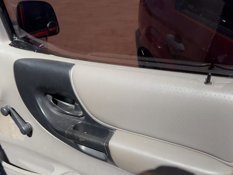 1996 Ford Ranger (small Truck) Front Door Trim Panel RH