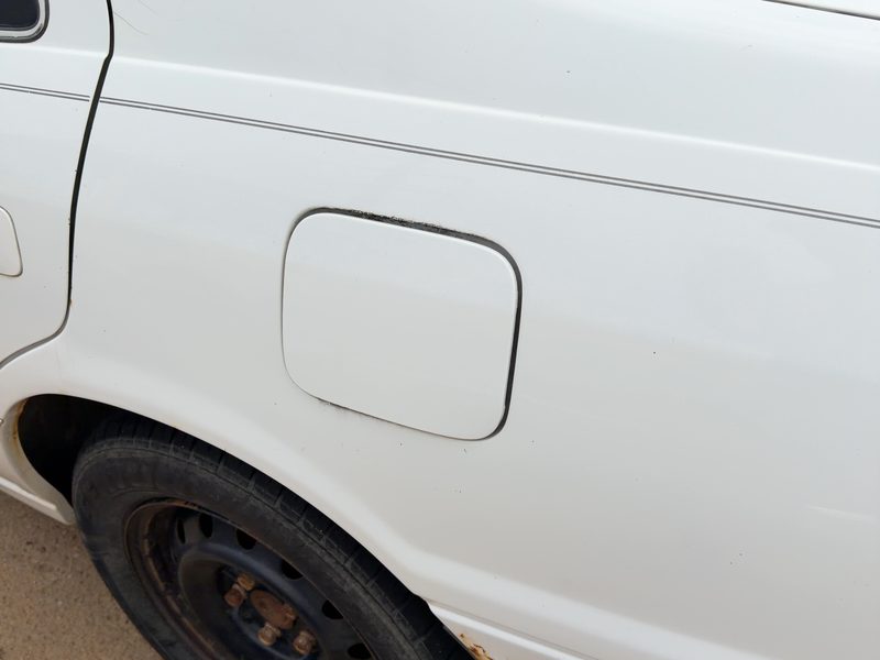 1997-2001 Toyota Camry Fuel Tank Door