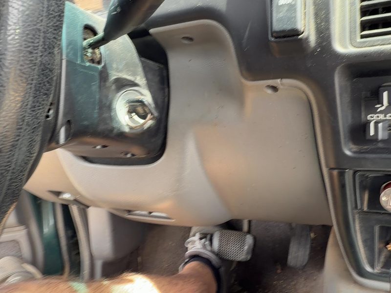 1995-1997 Isuzu Rodeo Dash Panel