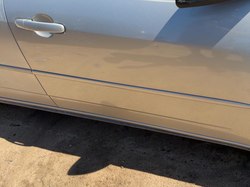 2005-2010 Pontiac G6 Front Door Moulding RH