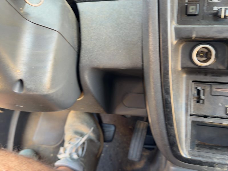 1994-1995 Nissan Pathfinder Dash Panel