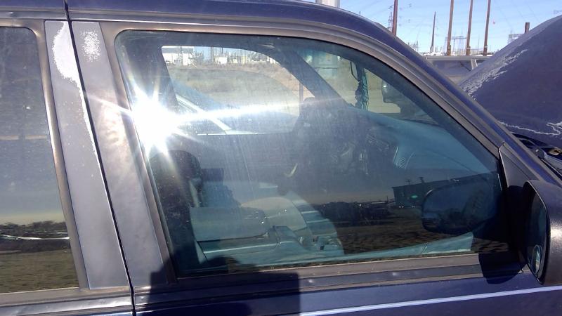 1995-2005 Explorer Front Door Glass/Window RH