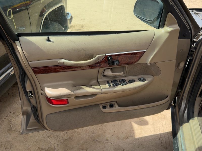 2000-2003 Mercury Grand Marquis (79 & Up) Front Door Trim Panel LH