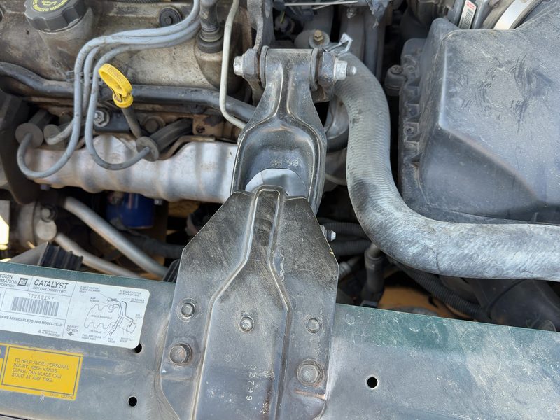 1994-1999 Lumina (also See Lumvan) Radiator Support
