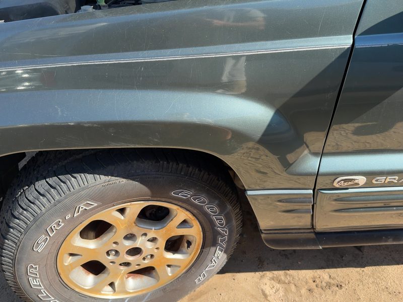 1999-2004 Jeep Grand Cherokee Fender LH