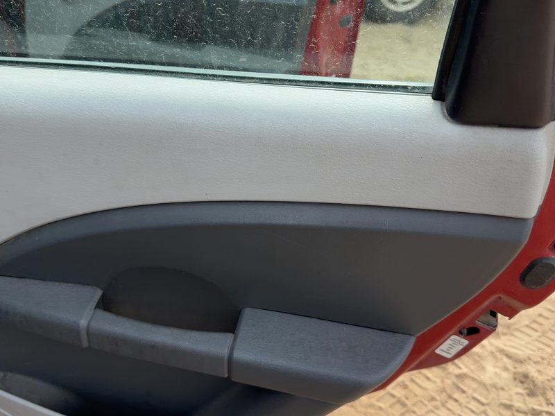 2007-2010 Pt Cruiser Rear Door Trim Panel RH