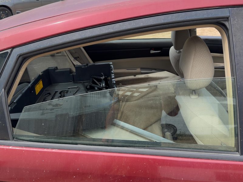 2004-2009 Toyota Prius Rear Door Glass/Window RH