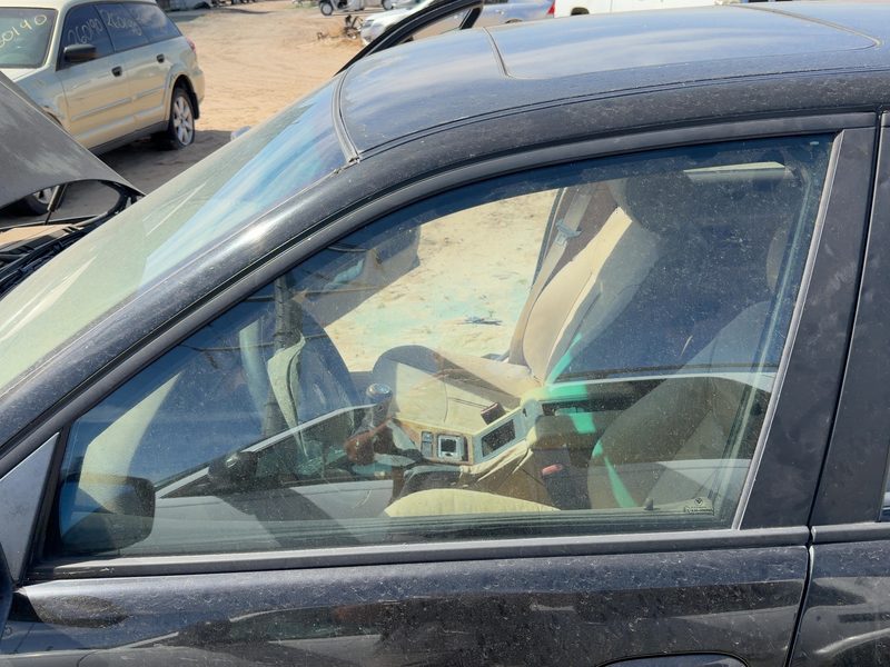 1997-2003 BMW 530i Front Door Glass/Window LH