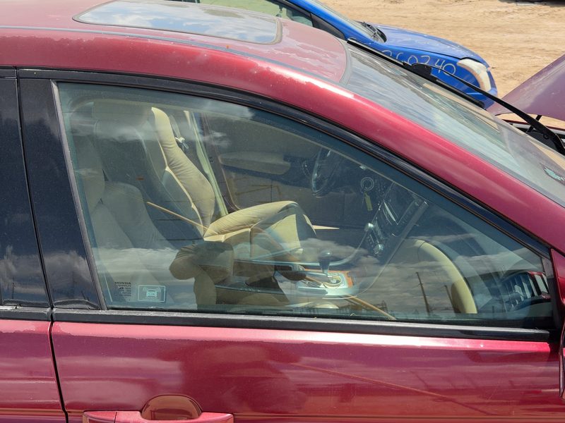 2004-2008 Acura Tl Front Door Glass/Window RH