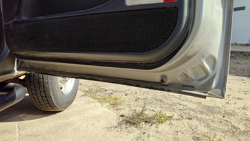 1999-2007 GMC Sierra 2500 Pickup Front Door RH