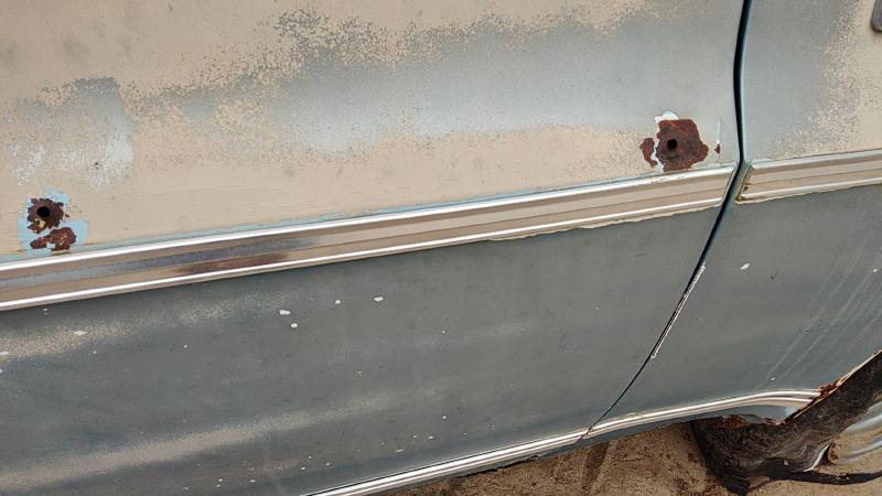 1973 Chevrolet Pickup 10 Series Front Door Moulding RH