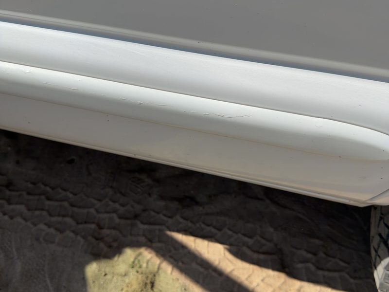 2001-2005 Blazer S10/jimmy S15 Rear Door Moulding LH
