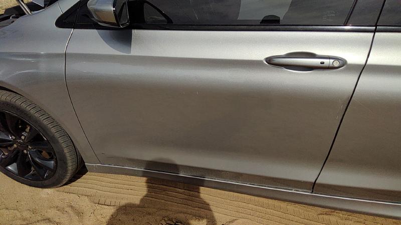 2015-2017 Chrysler 200 Front Door LH