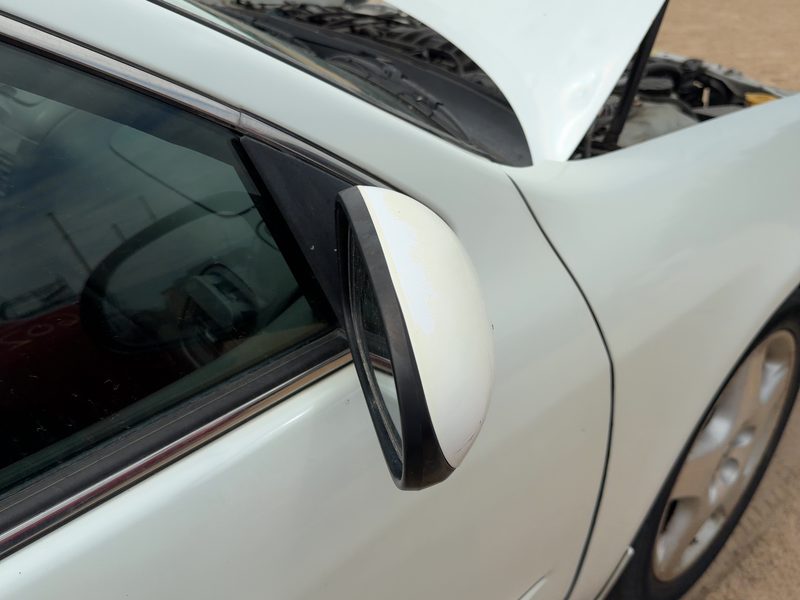 2000 Infiniti I30 Door Mirror RH