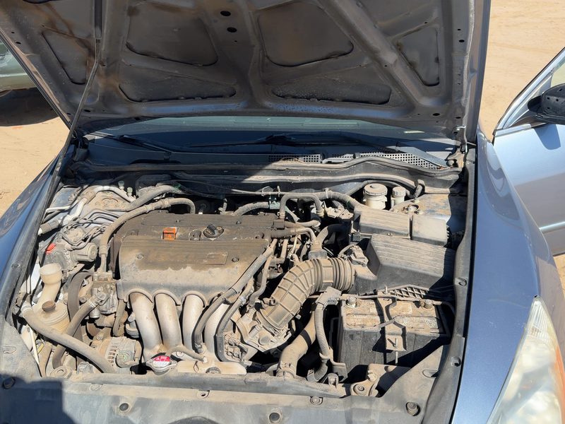 2003-2007 Honda Accord Hood Hinge RH