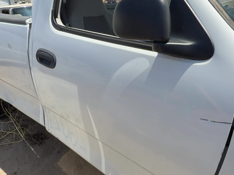 1998-2004 Ford Pickup F150 Series Front Door RH