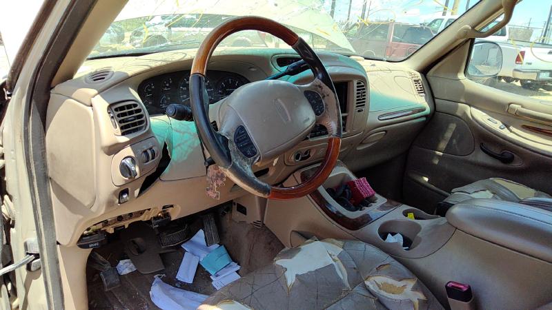 1997-2004 Lincoln Navigator Carrier/Differential Assembly