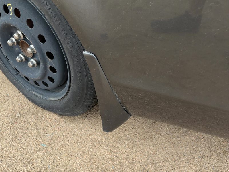 2005 Nissan Altima Quarter Panel Moulding LH