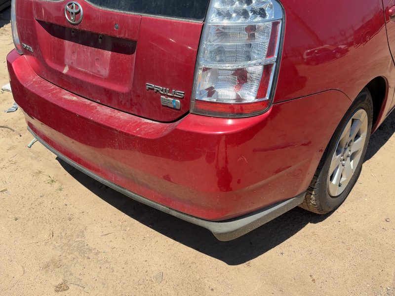2004-2009 Toyota Prius Rear Bumper Assembly