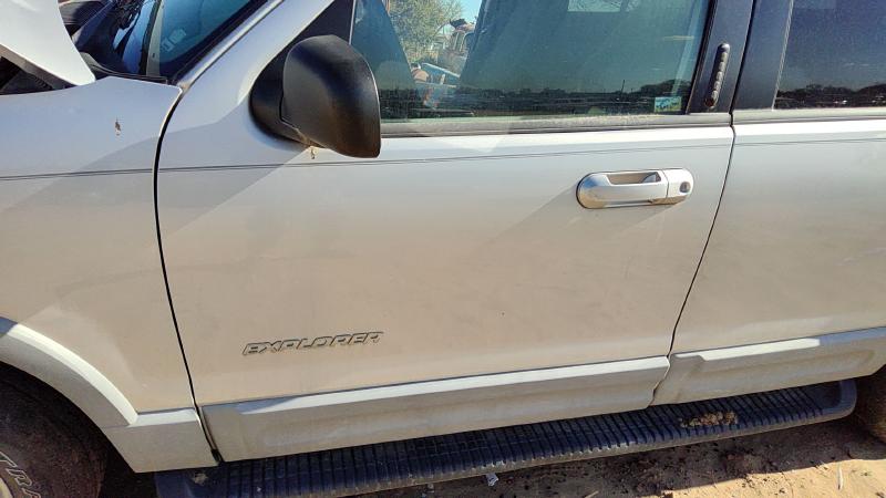 2002-2005 Explorer Front Door LH