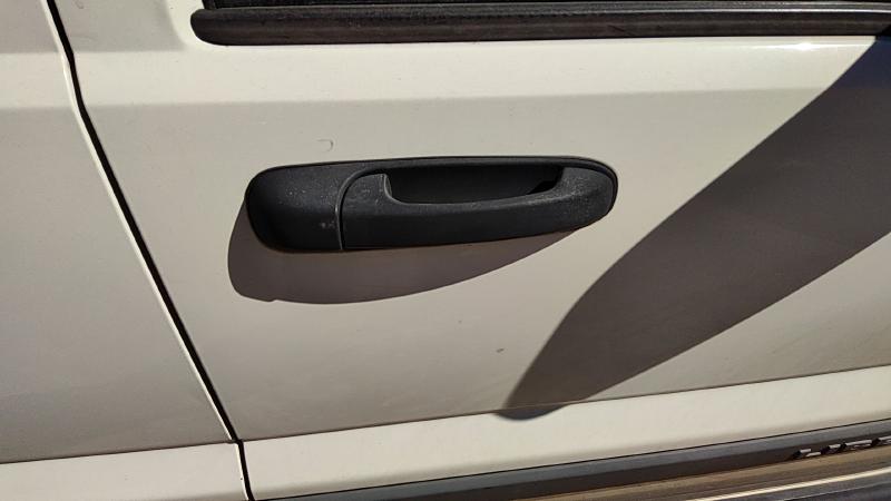 2002-2007 Jeep Liberty Outside Door Handle RH