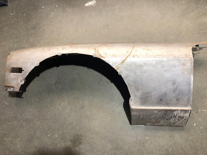 1970-1978 Nissan 240z Fender LH