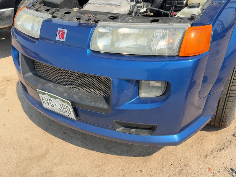 2004-2005 Saturn Vue Front Bumper Assy.