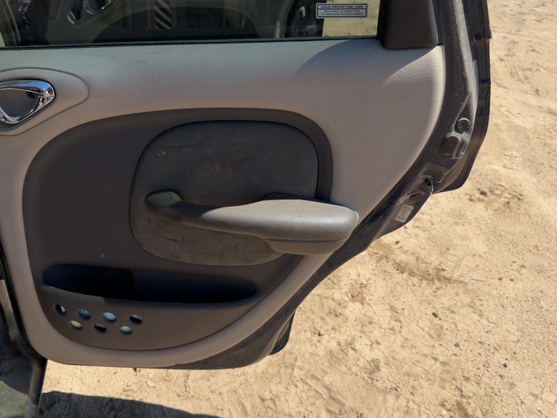 2001-2002 Pt Cruiser Rear Door Trim Panel RH
