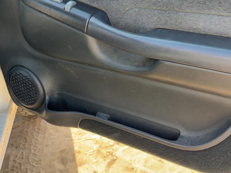 2000-2003 Blazer S10/jimmy S15 Front Door Trim Panel RH