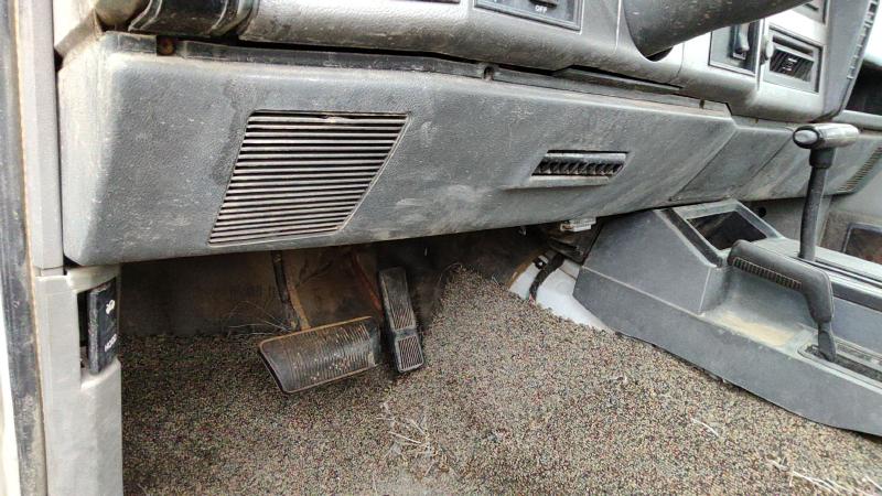 1991-1996 Jeep Cherokee Dash Panel