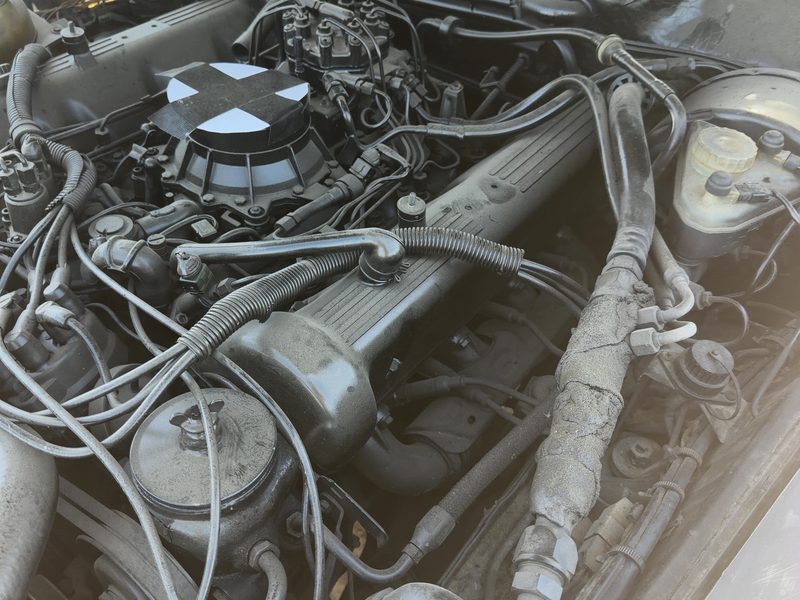 1976-1980 Mercedes 450 Cylinder Head
