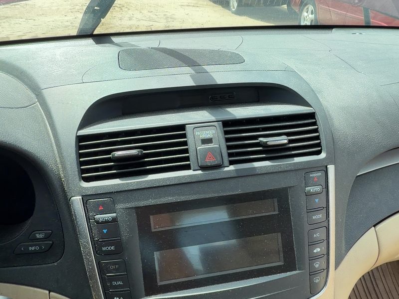 2004-2008 Acura Tl Dash Panel
