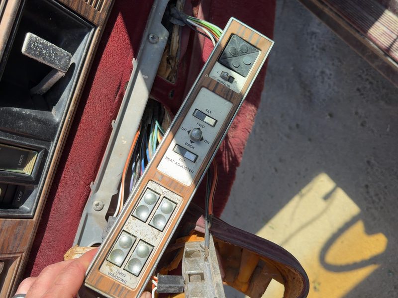 1987 Buick Park Avenue (80&up) Door Switch Front