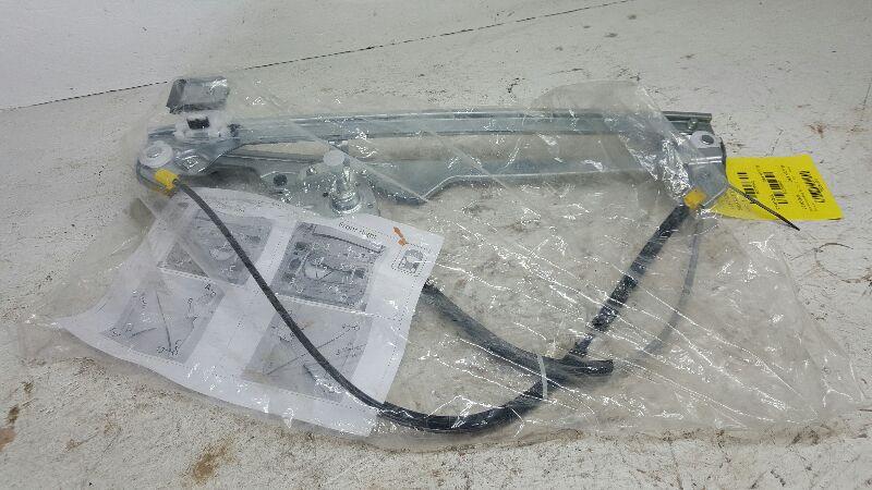 1999-2007 Chevrolet 1500 Silverado Pickup Front Door Regulator LH