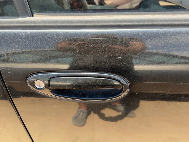 1998 Nissan Maxima Outside Door Handle RH