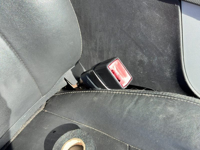 2008-2012 Mercury Mariner Front Seat Belt RH