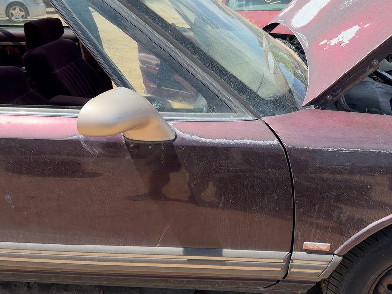 1991-1999 Oldsmobile Eighty-eight (80 & Up) Front Door RH
