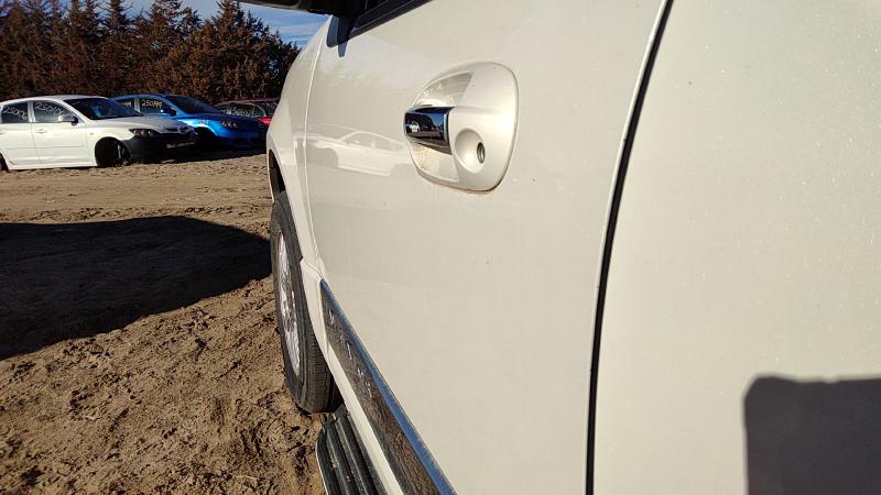 2007-2017 Lincoln Navigator Front Door LH