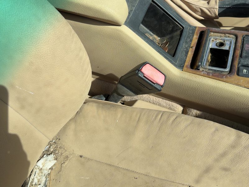 2000-2003 BMW 530i Front Seat Belt RH