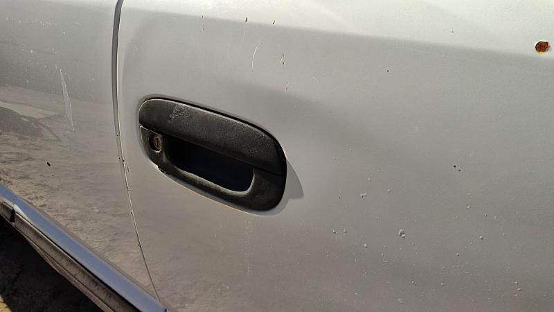 1998 Dodge Ram Pickup 1500 Series Outside Door Handle RH