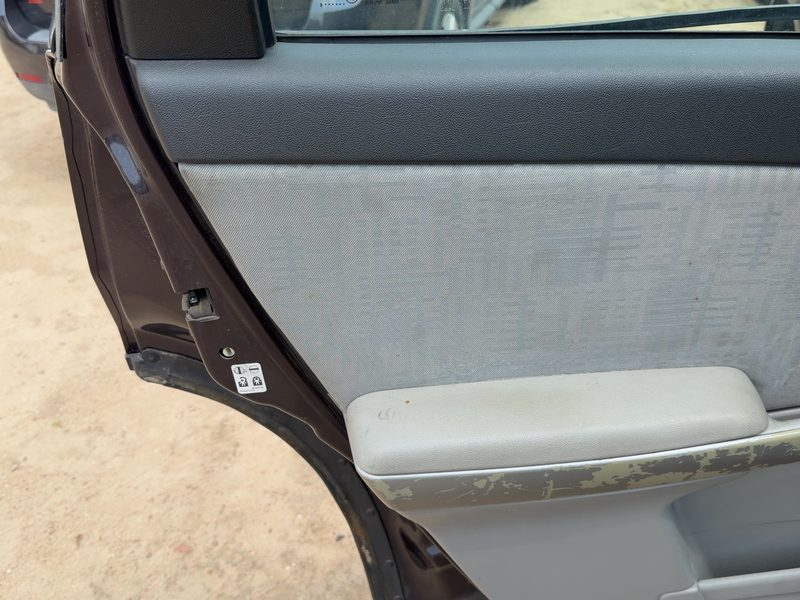 2006 Chevrolet Equinox Rear Door Trim Panel LH