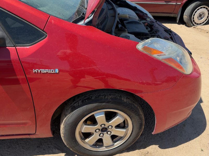 2004-2009 Toyota Prius Fender RH
