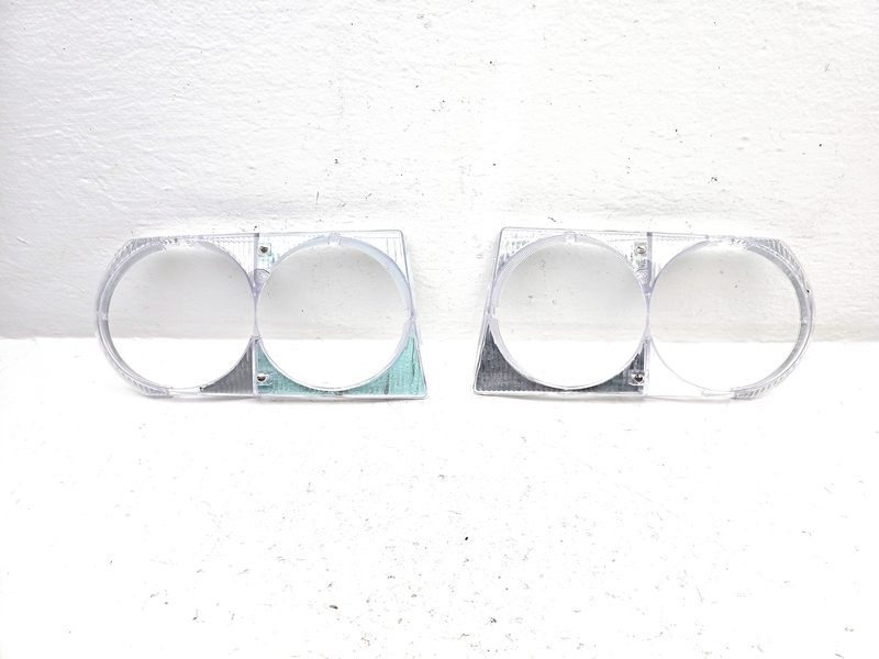 1972-1989 Mercedes 450 Headlight Door RH