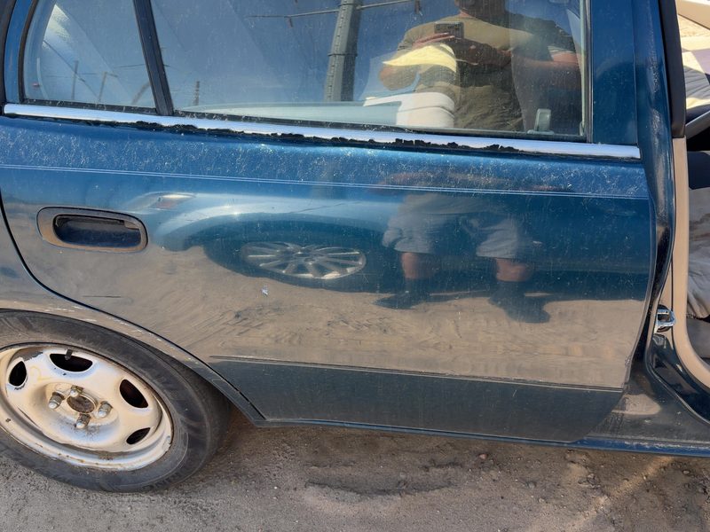 1998-2002 Toyota Corolla (also See FX 87-88) Rear Door RH