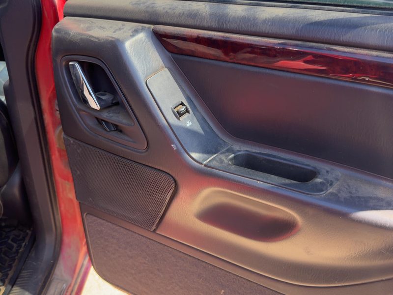 2000 Jeep Grand Cherokee Rear Door Trim Panel RH