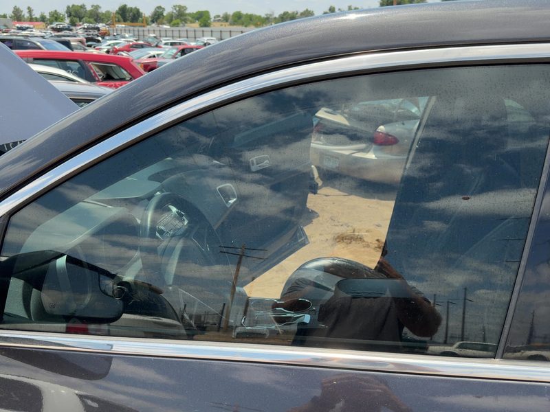 2010-2017 Chevrolet Equinox Front Door Glass/Window LH