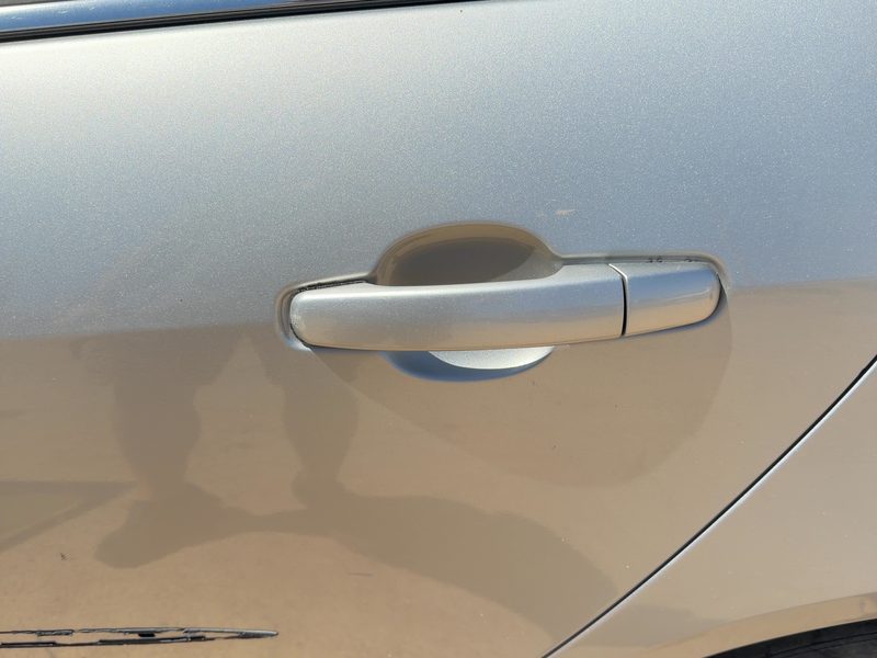 2005-2010 Pontiac G6 Outside Door Handle LH