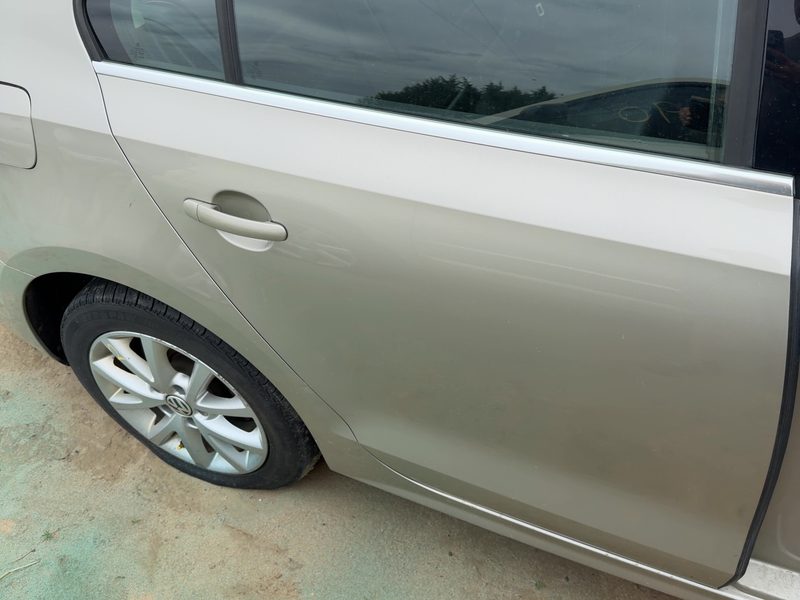 2011-2014 Jetta Except Gli Rear Door RH